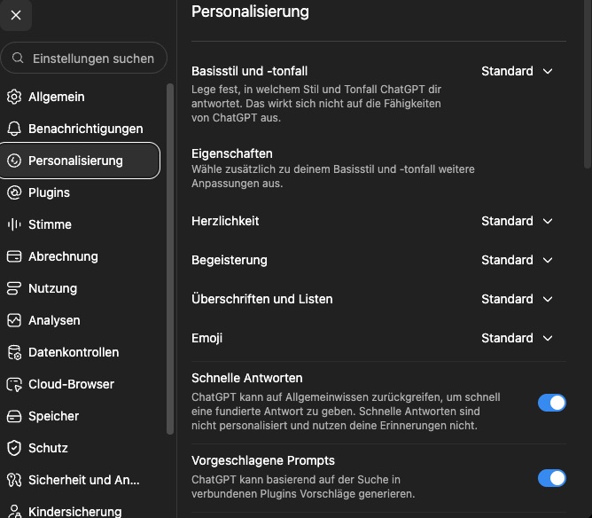 ChatGPT-Einstellungen, links ist Personalisierung ausgewählt, rechts die Optionen Basisstil und -tonfall, Eigenschaften, Herzlichkeit, Begeisterung und weitere
